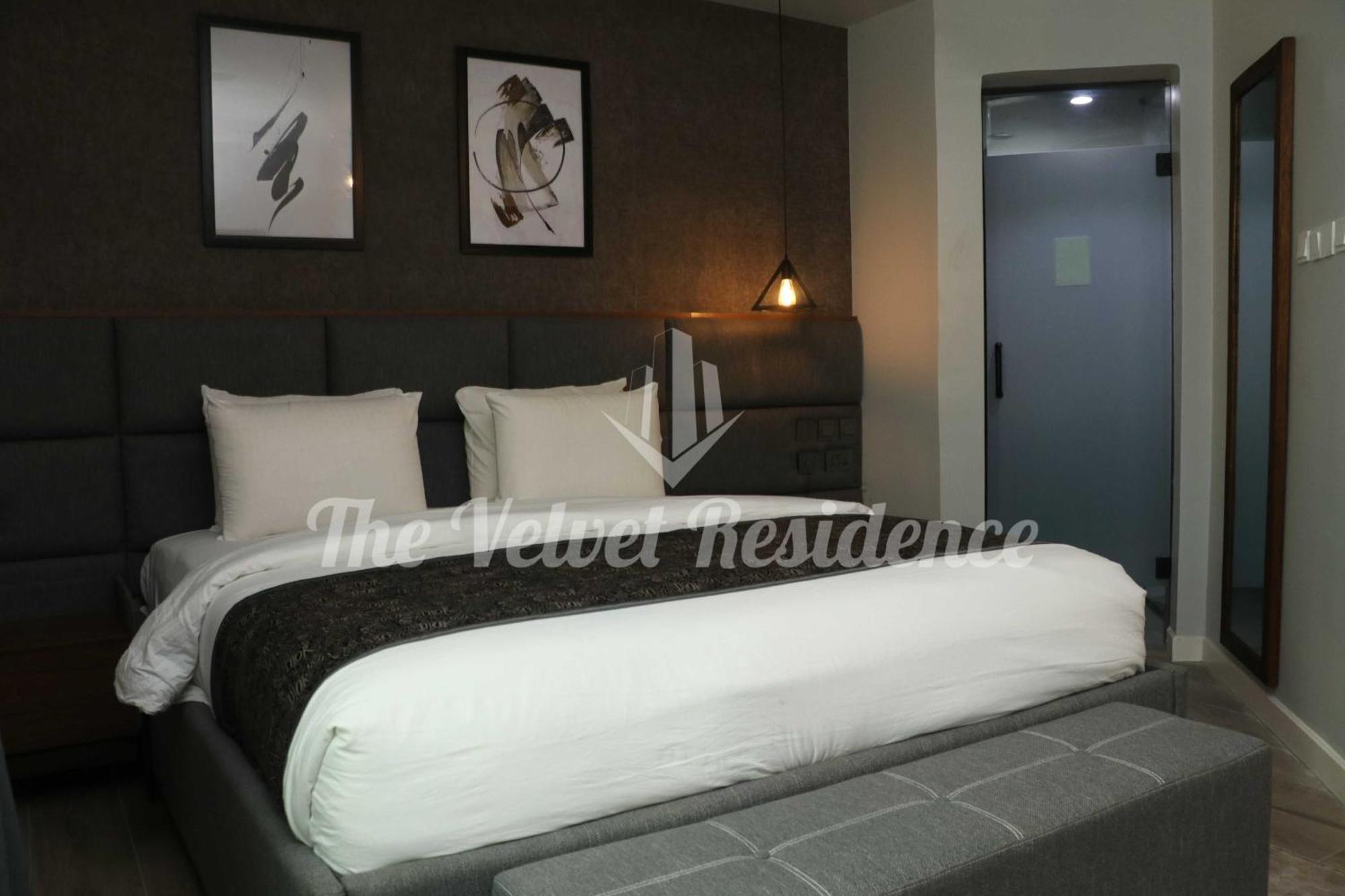 אבוג'ה The Velvet Residence מראה חיצוני תמונה